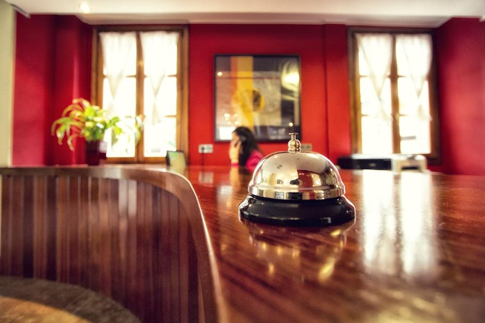 Hotel El Sella Onís المظهر الخارجي الصورة