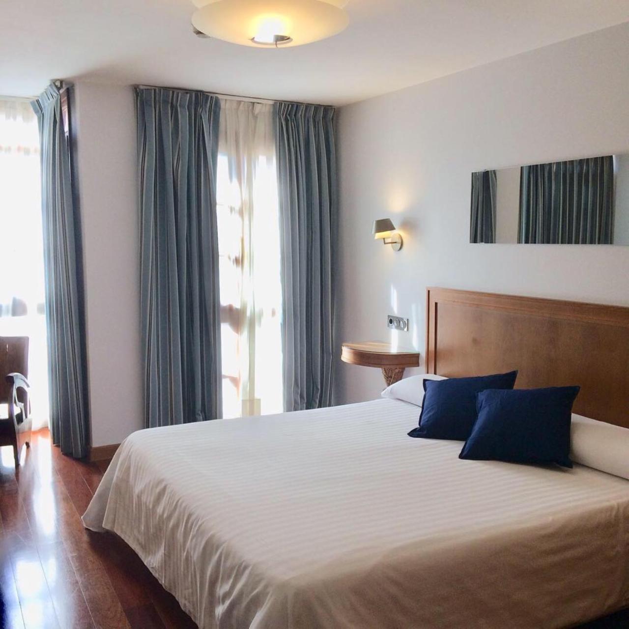 Hotel El Sella Onís المظهر الخارجي الصورة